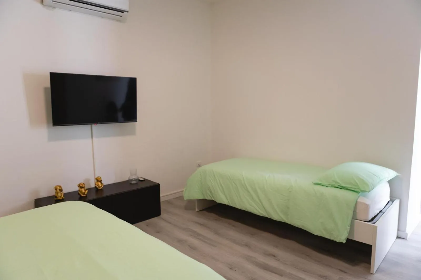 Manipura Home Pozzolengo 0*,  Italia